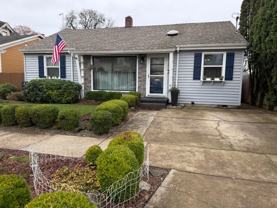 608 E Franklin St - Photo 1 of 1