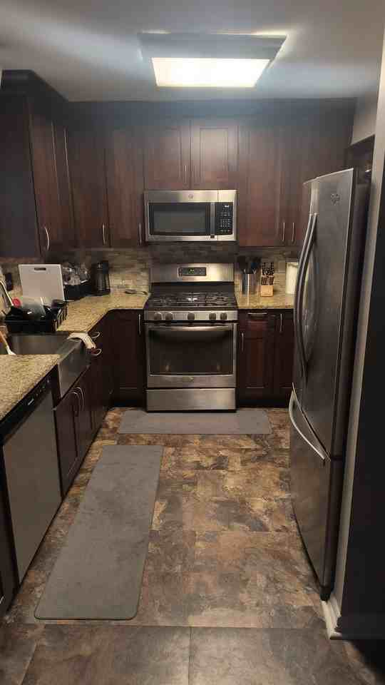 Bennetts End - Photo 5 of 14