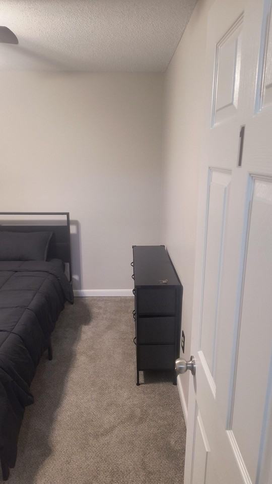 Bennetts End - Photo 6 of 14