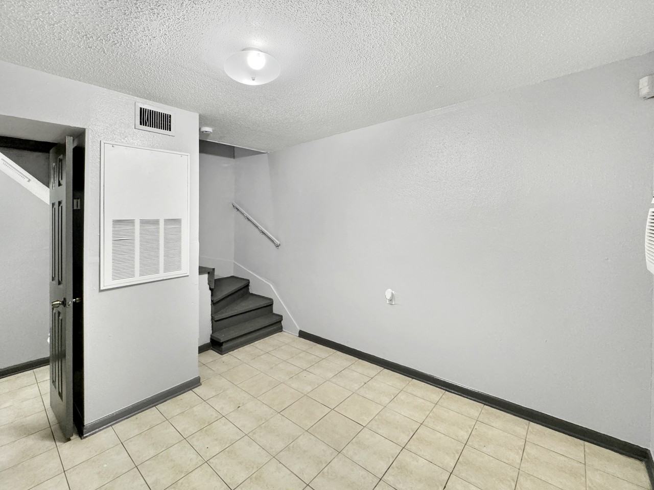 7843 Sail St #1 - Photo 7 of 9