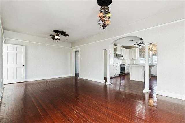 1242 Clouet St - Photo 3 of 16