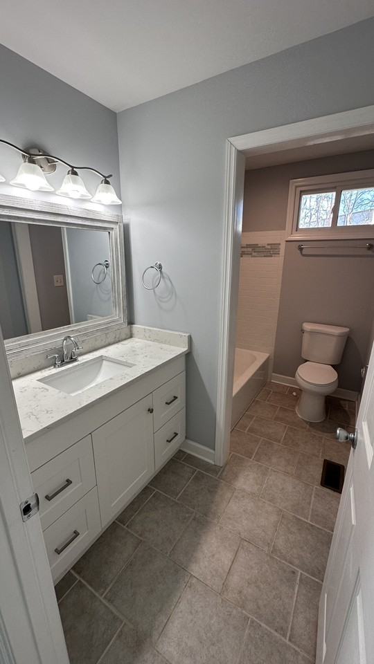 3260 Hinkle Dr - Photo 5 of 9