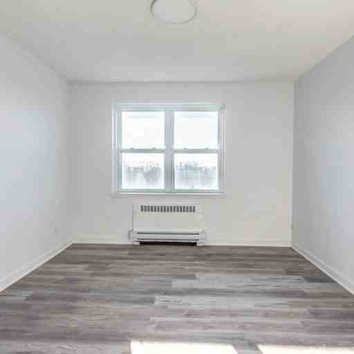 5830 Chemin de la Côte Saint Luc - Photo 2 of 19