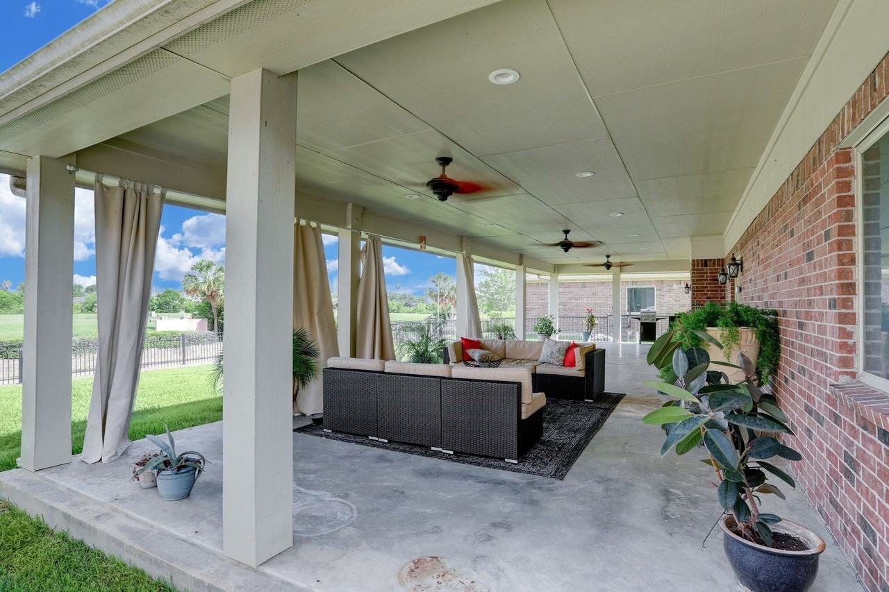 307 Twin Timbers Ln - Photo 4 of 16