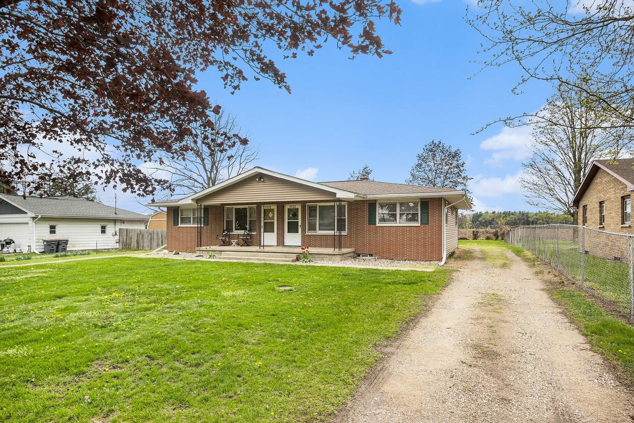 11720 Portage Rd #11720 - Photo 3 of 17