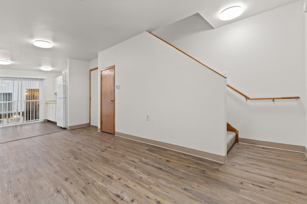 Sortun Court Townhomes - Photo 7 of 18