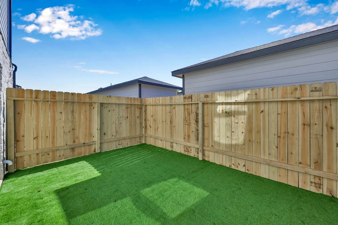 Esperanza at Wild Orchid - Photo 3 of 22