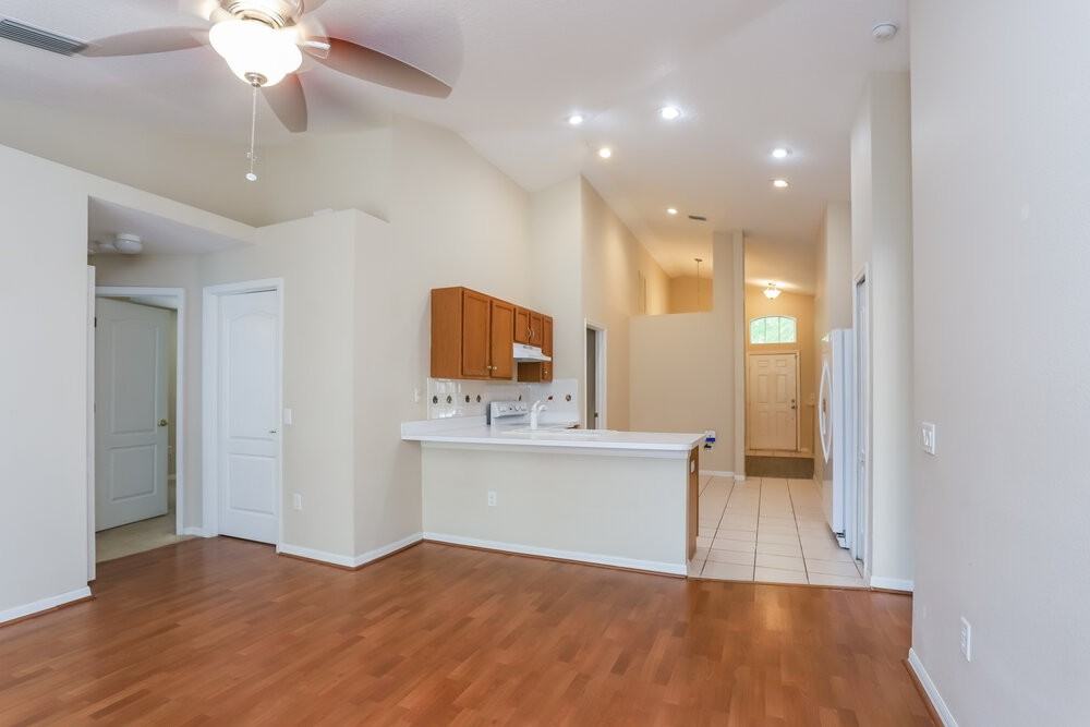 733 Somerstone Dr - Photo 3 of 25