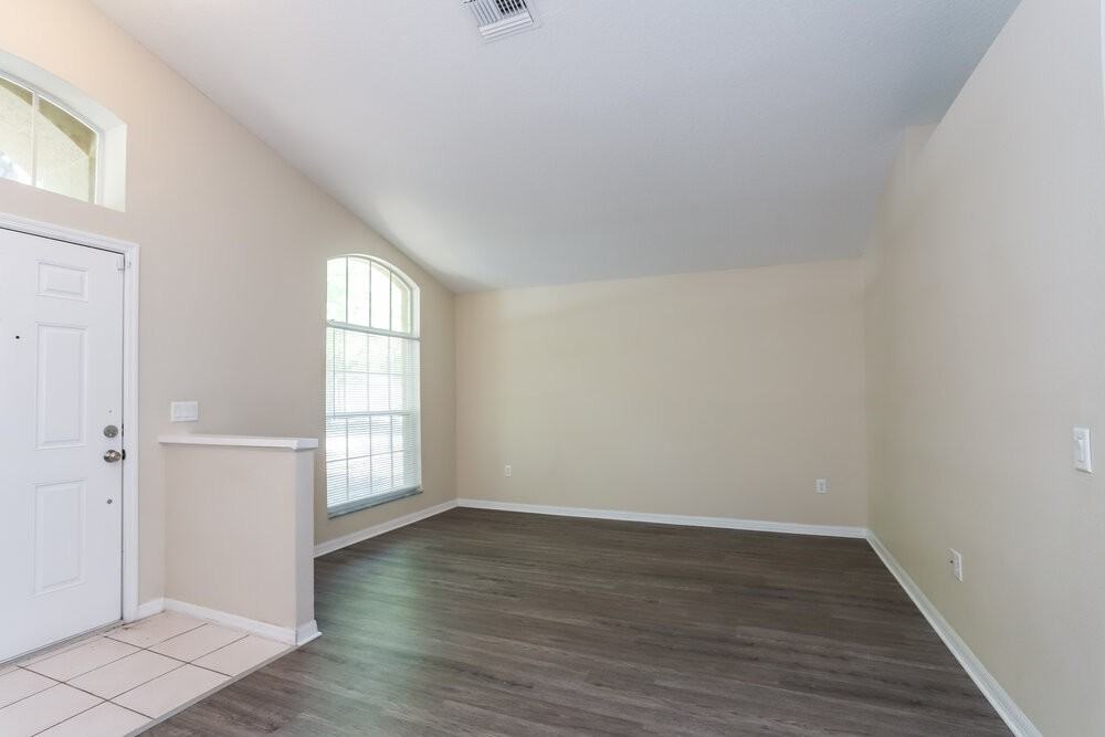 733 Somerstone Dr - Photo 6 of 25