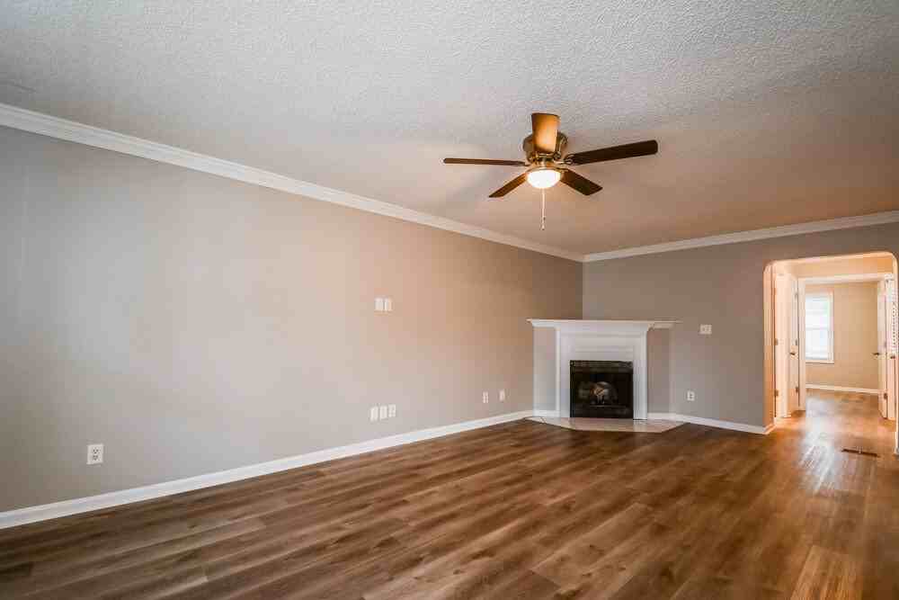 109 S Lintel Dr - Photo 6 of 17