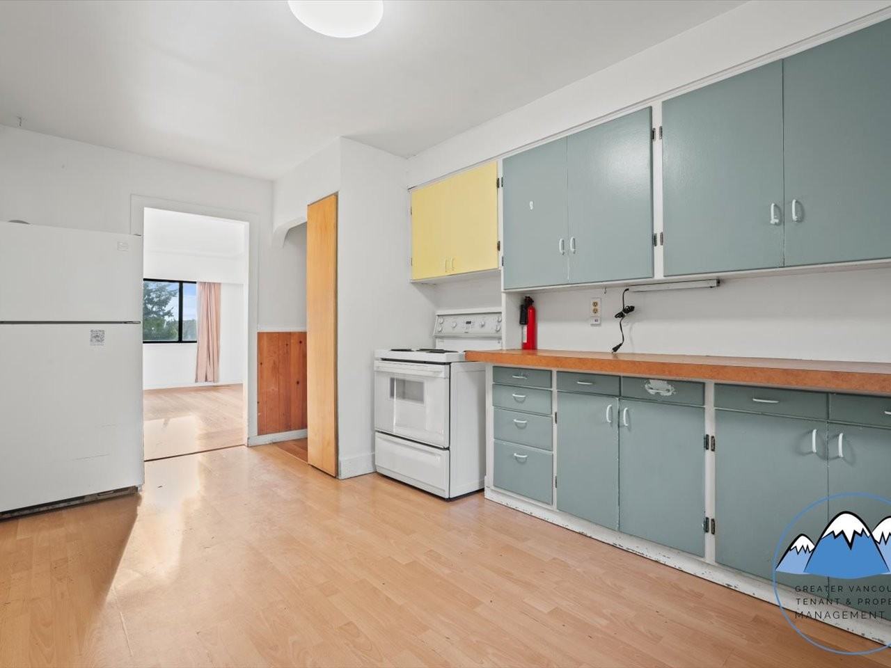 2313 Dublin St - Photo 4 of 50