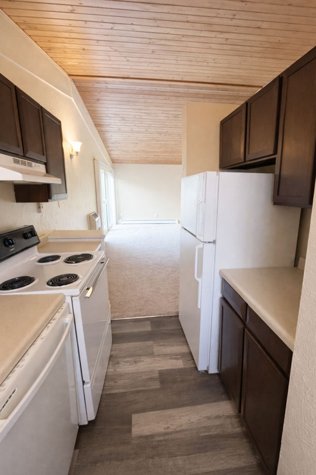 1841 S Jackson St - Photo 7 of 16