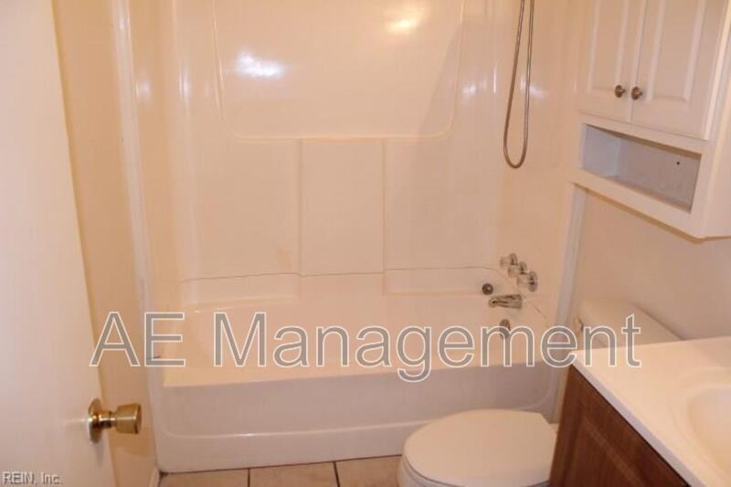 1556 Darren Cir - Photo 5 of 7