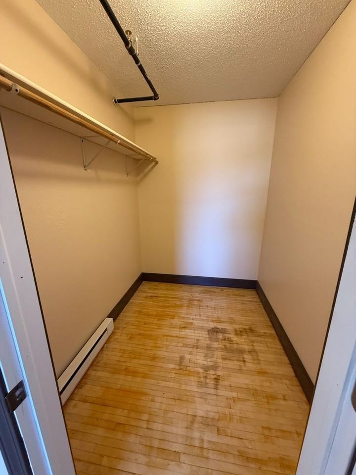 113 3rd St E - Photo 5 of 18