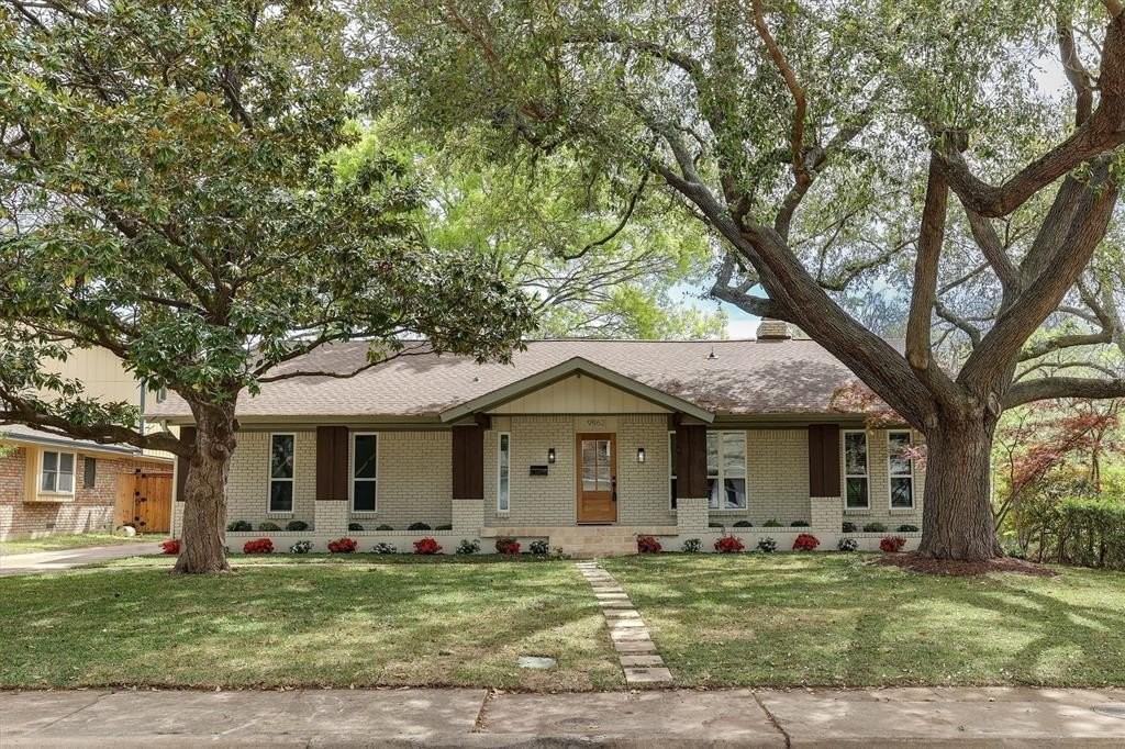 9962 Larchbrook Dr - Photo 2 of 36