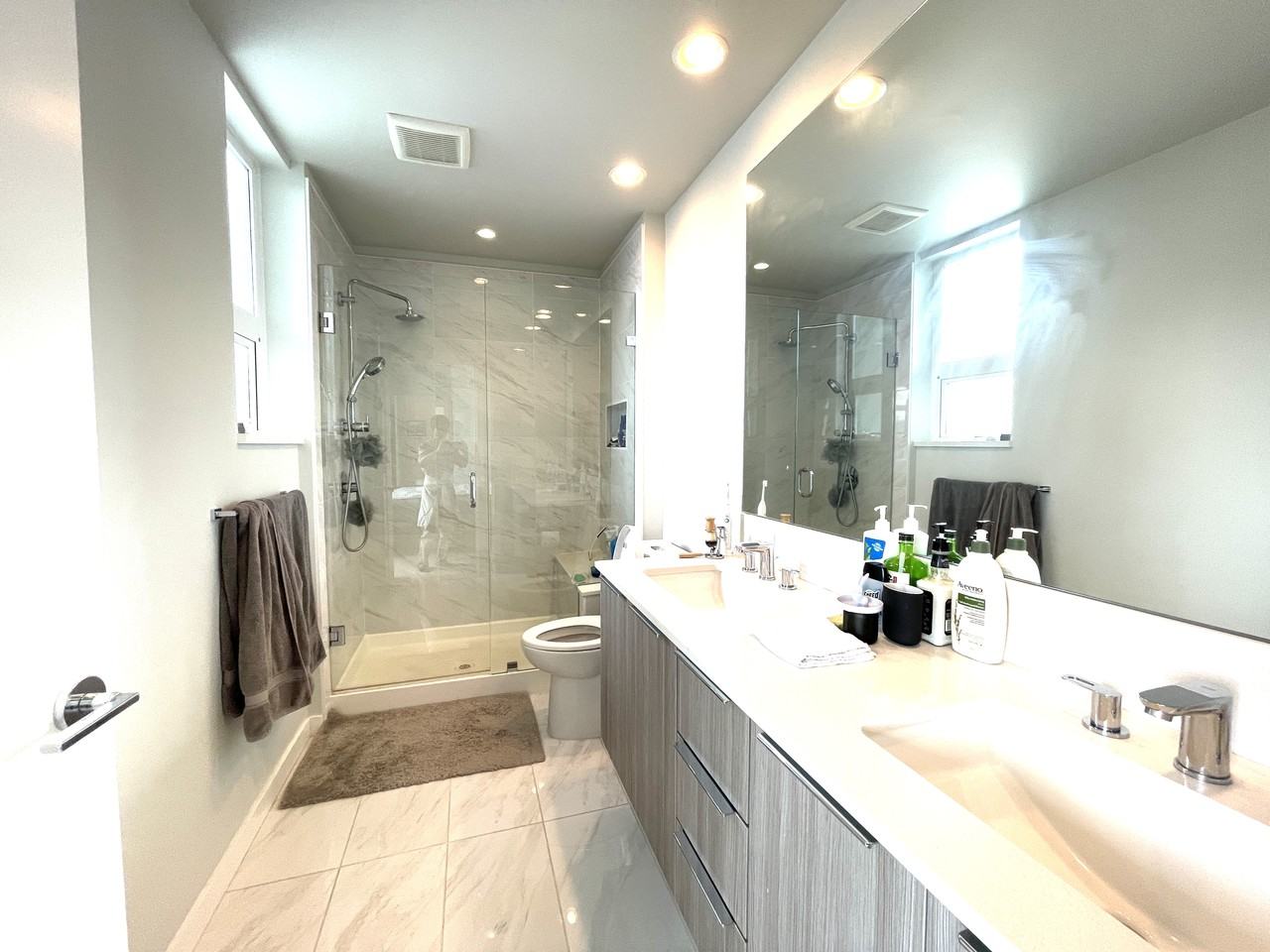 3289 Riverwalk Avenue #615 - Photo 4 of 15