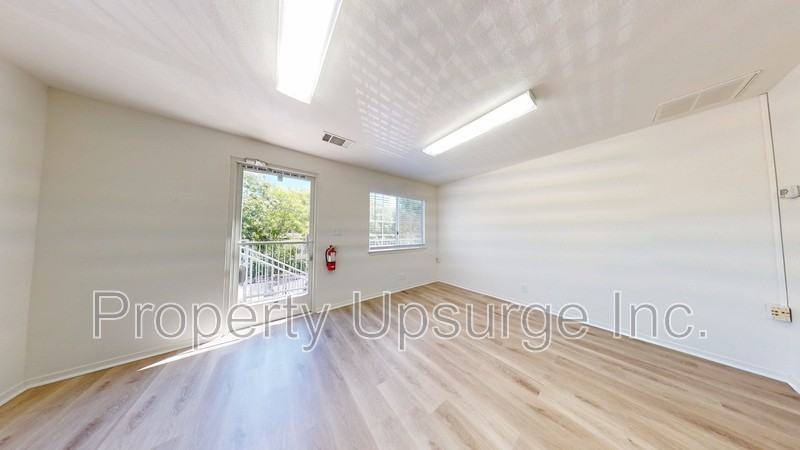 2371 Washington Ave - Photo 3 of 7