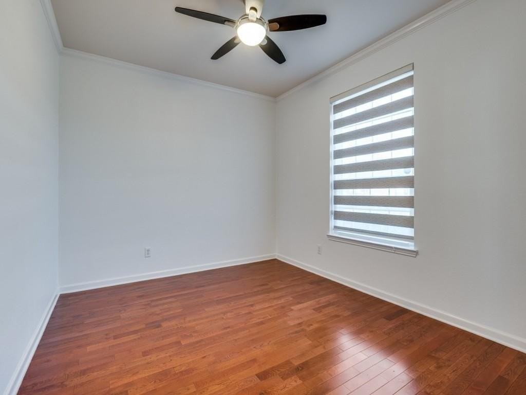 3124 Deleon Dr - Photo 3 of 32