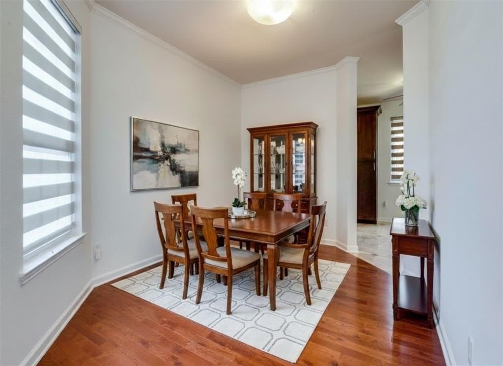 3124 Deleon Dr - Photo 4 of 32