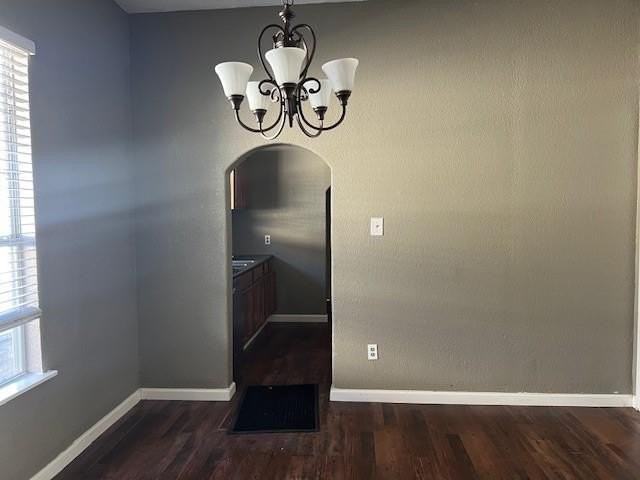 714 N Commerce St - Photo 7 of 19