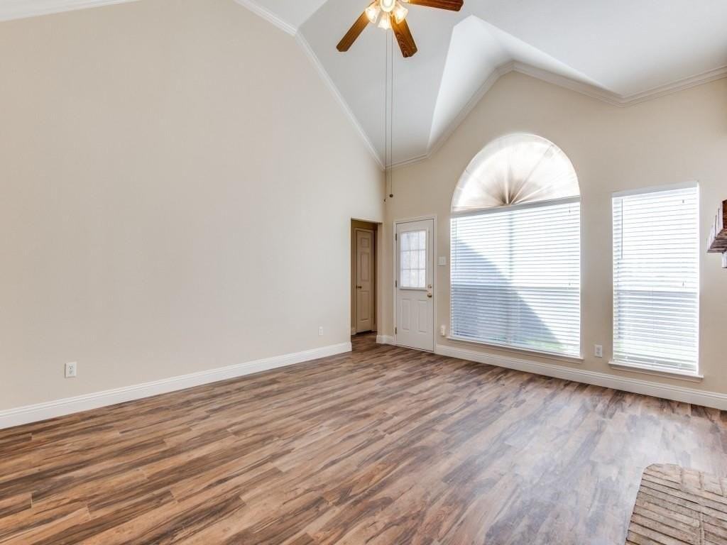 2336 Red Maple Rd - Photo 4 of 12