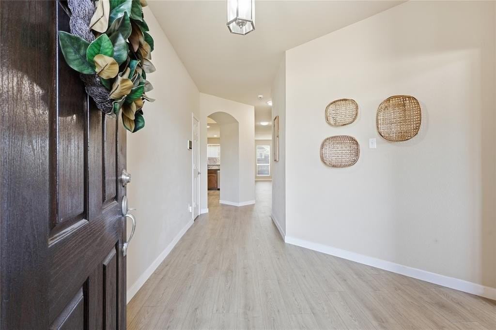 4605 Barberry Tree Cv - Photo 3 of 26