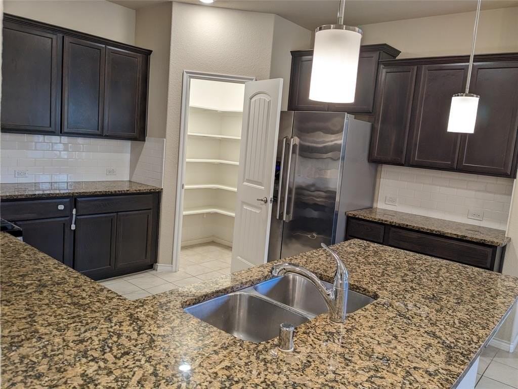 10304 Big Sandy Ct - Photo 3 of 24