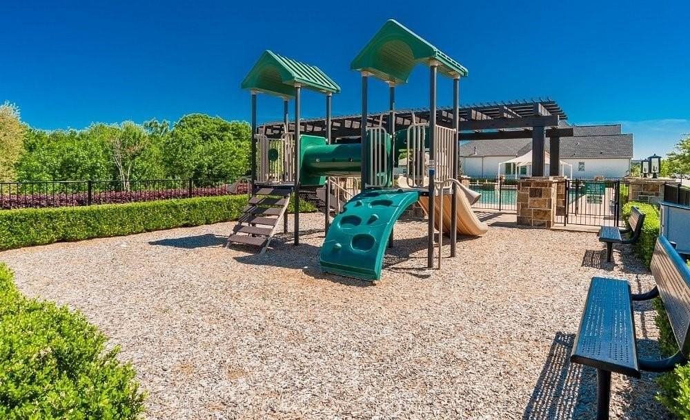 5008 Sage Hill Dr - Photo 4 of 40