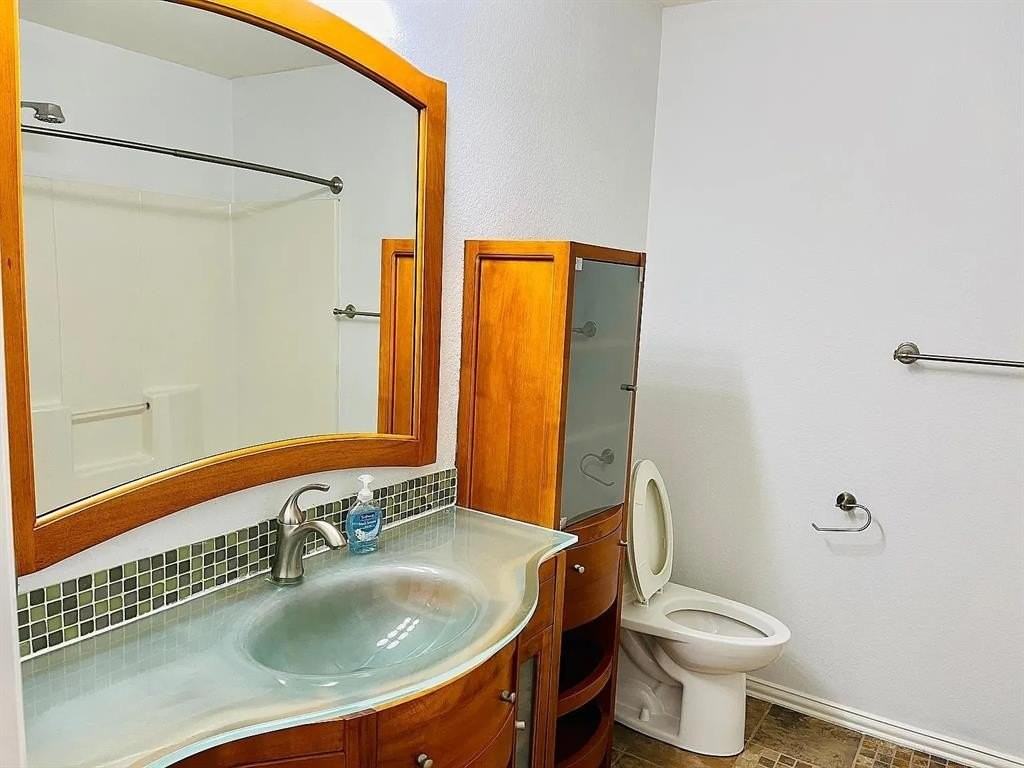 4829 Fox Ridge Ln - Photo 7 of 15