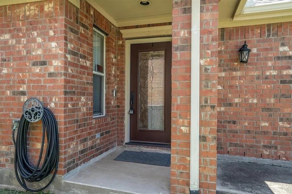 2912 Day Star Dr - Photo 3 of 32