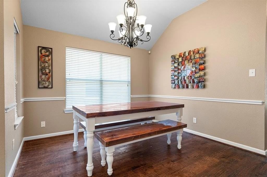 2912 Day Star Dr - Photo 5 of 32