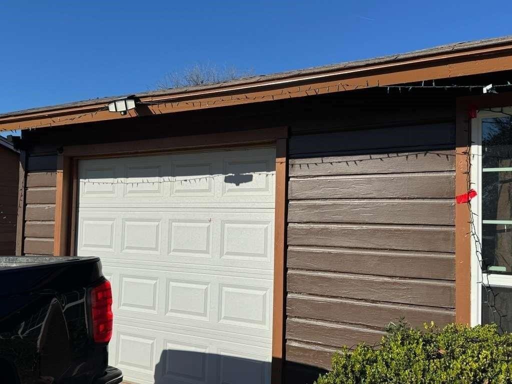 8435 Campanella Dr - Photo 2 of 17