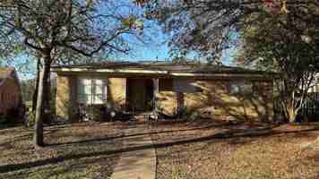 featured image of 3535 Creek View Dr