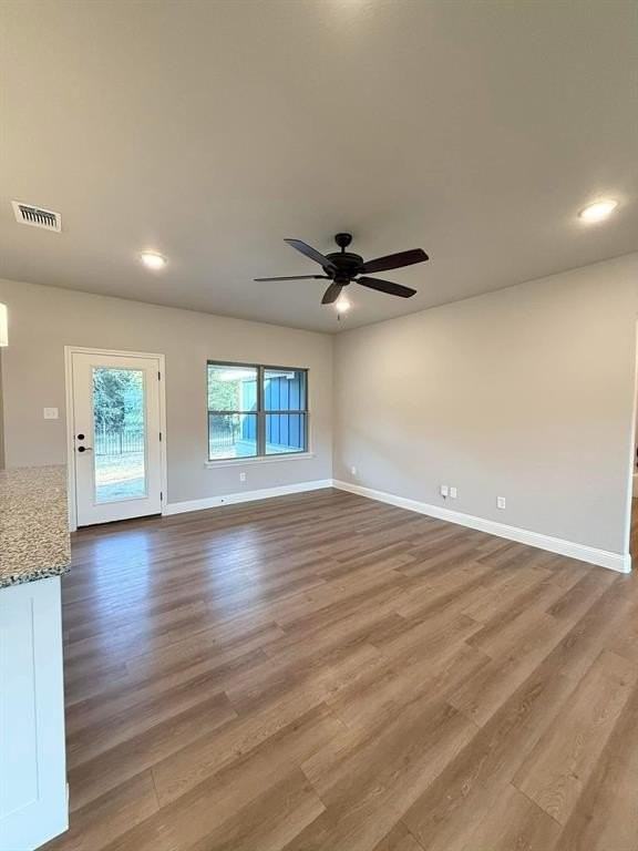 1015 Bluestem Ct - Photo 6 of 11