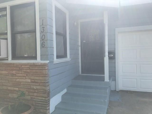 1306 S San Jose Dr - Photo 2 of 19