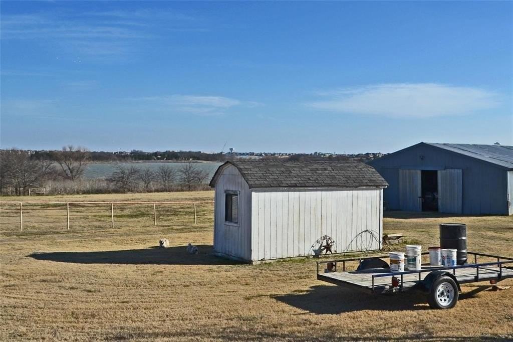 575 Doe Creek Rd - Photo 4 of 16