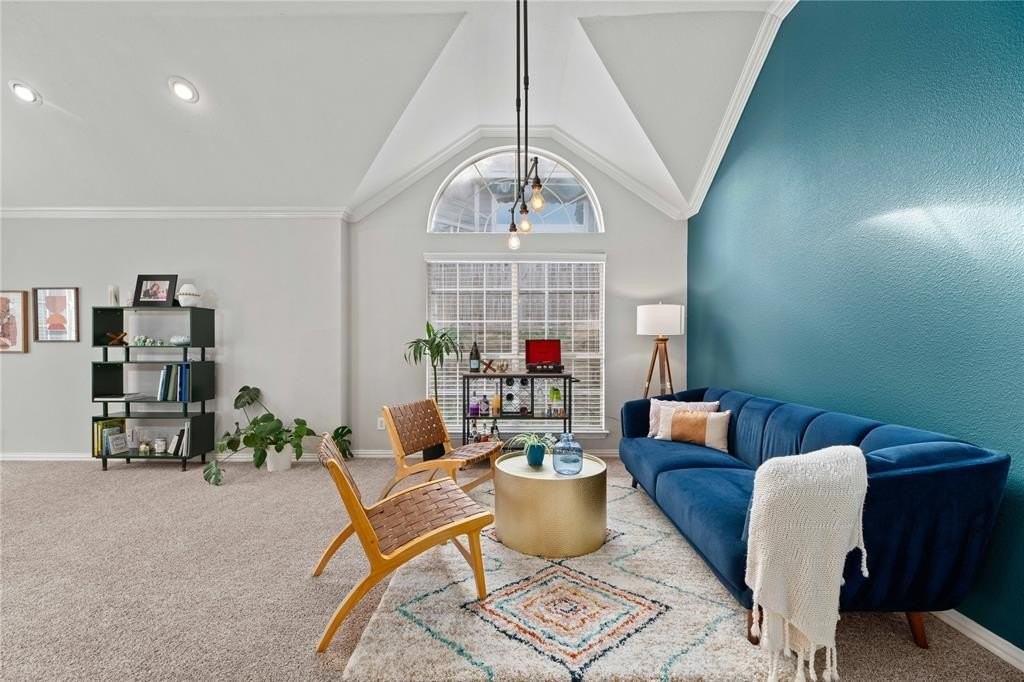 5016 Enclave Ct - Photo 5 of 33