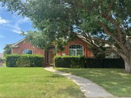 featured image of 10218 Stone Falls Ln