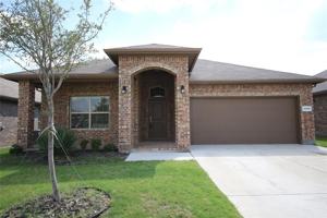 featured image of 2405 Moon Ranch Dr