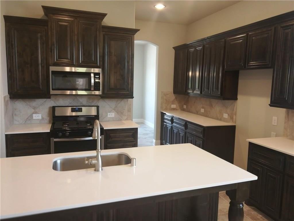 811 Knox Dr - Photo 6 of 23