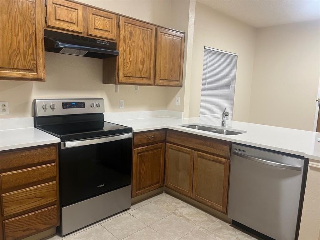 1111 Dandelion Dr - Photo 7 of 22