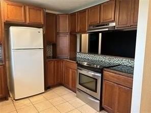 414 Kelly Ln - Photo 4 of 11