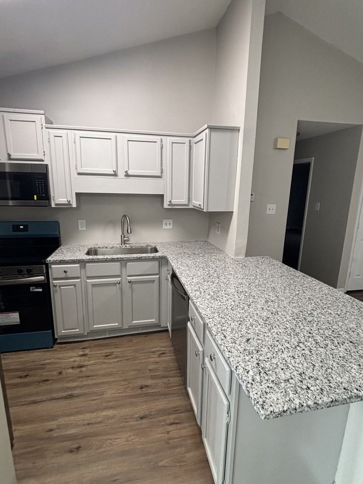 6535 Pineburr Road - Photo 5 of 9