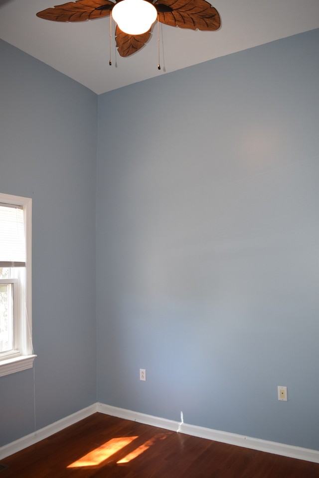 295 Ashley Avenue - Photo 5 of 29