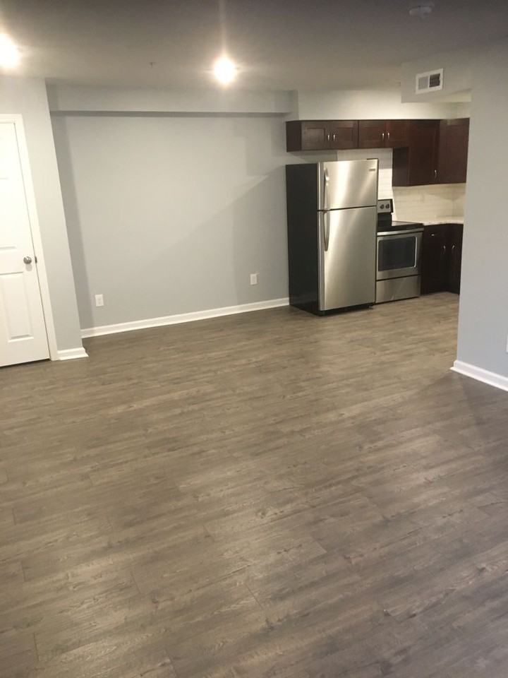 Woods Apartments - Photo 3 of 19