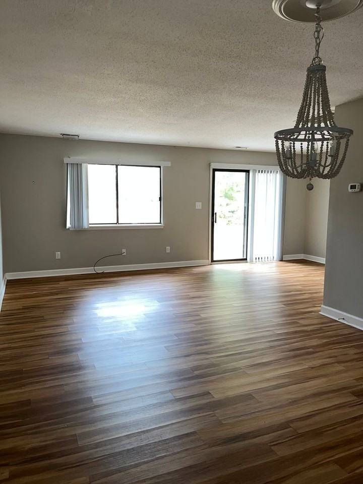 152 152 Quartedeck Townes - Photo 2 of 9