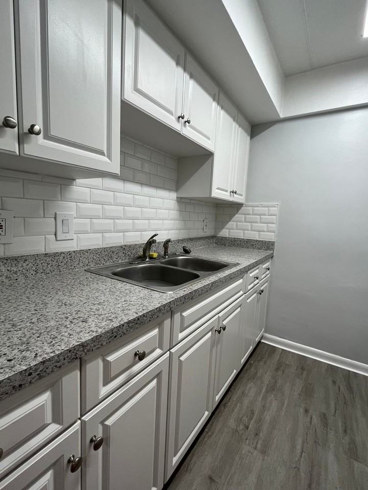 3160 36th St N #114 - Photo 4 of 6