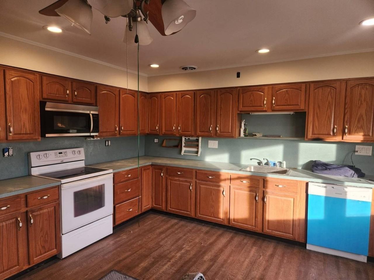 24 Poplar Pl #2 - Photo 2 of 9