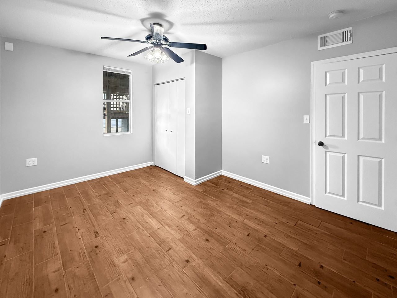 907 Central Avenue - Photo 2 of 14