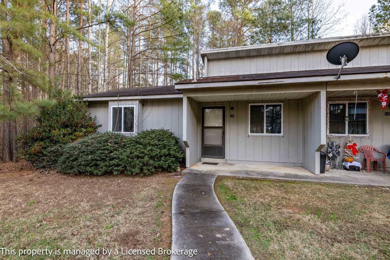 132 Brentwood Drive - Photo 3 of 28